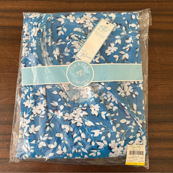 Ruffle Nightie Nightgown Plus by Draper James - Picture 4 of 8